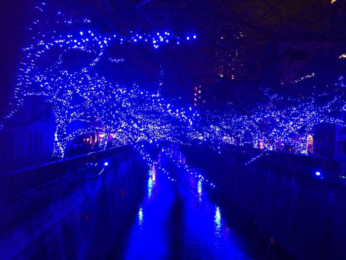 Ao no dokutsu illuminations