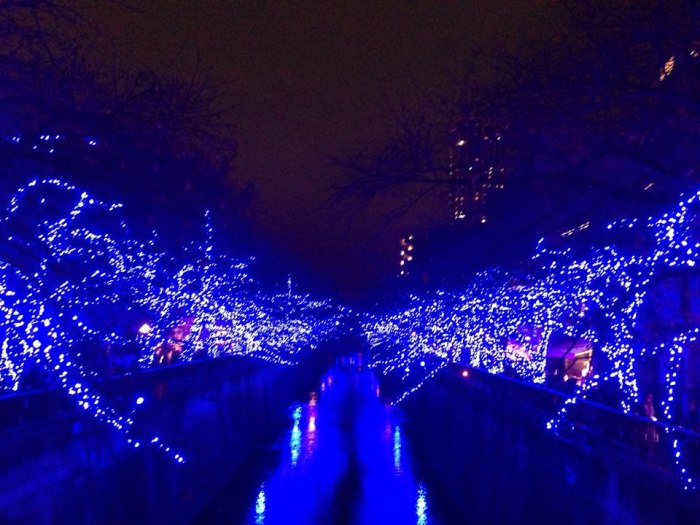 Ao no dokutsu illuminations