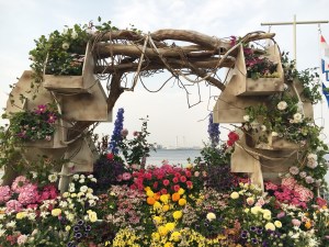 Flower installation in Yamashita-koen